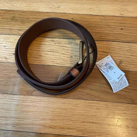NWT GAP Men’s Brown Leather Belt - Picture 2 of 5